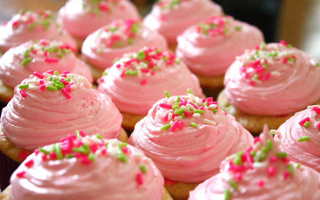 Homemade Funfetti Cupcakes with Pink Vanilla Buttercream